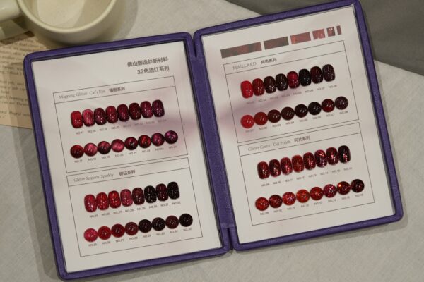 32-color OEM/ODM color palette display all