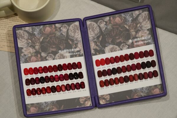 36色红色_DSC9077 36-color OEM/ODM color palette display all