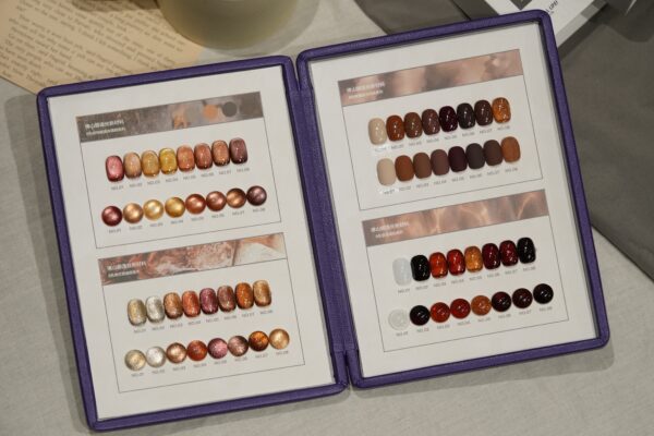 8-color OEM/ODM color palette display all