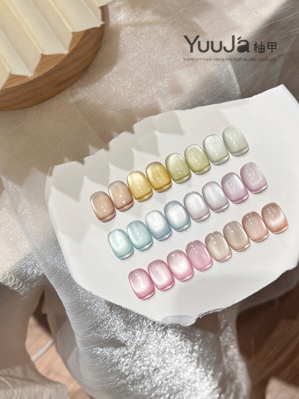 12-color floating light cat's eye bottle set + color plate