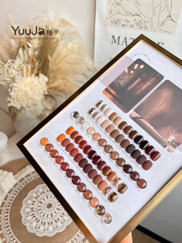 24-color mocha caramel + color palette