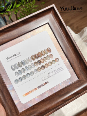 12-color Little Fortune Sequin Set + Color Swatches