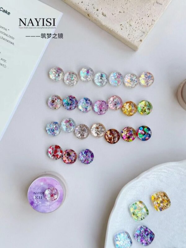 24-color dream-building sequins