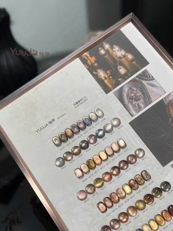 32-color Antique Market 2.0 Set + Color Swatches