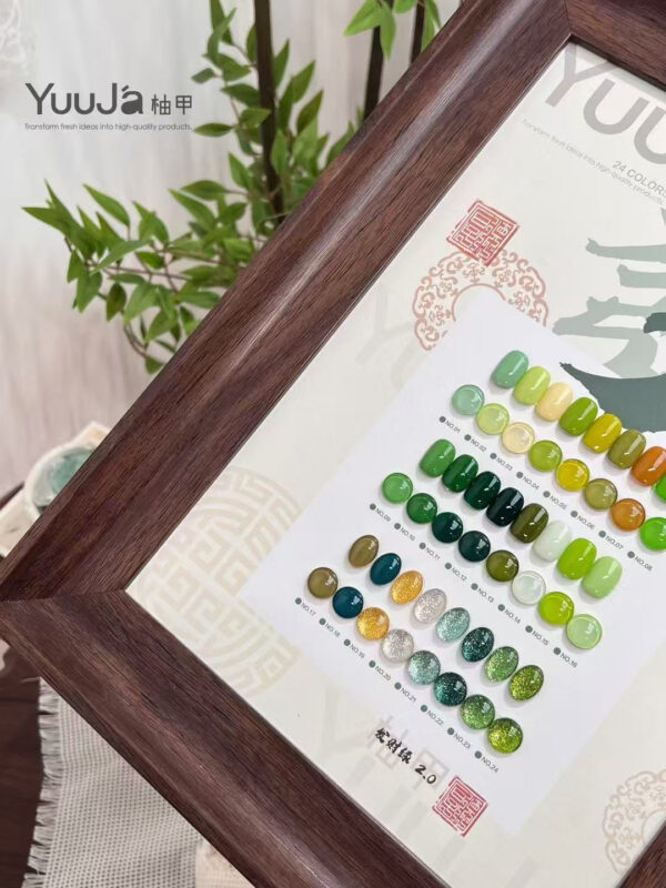 24-color Fortune Green 2.0+ color palette