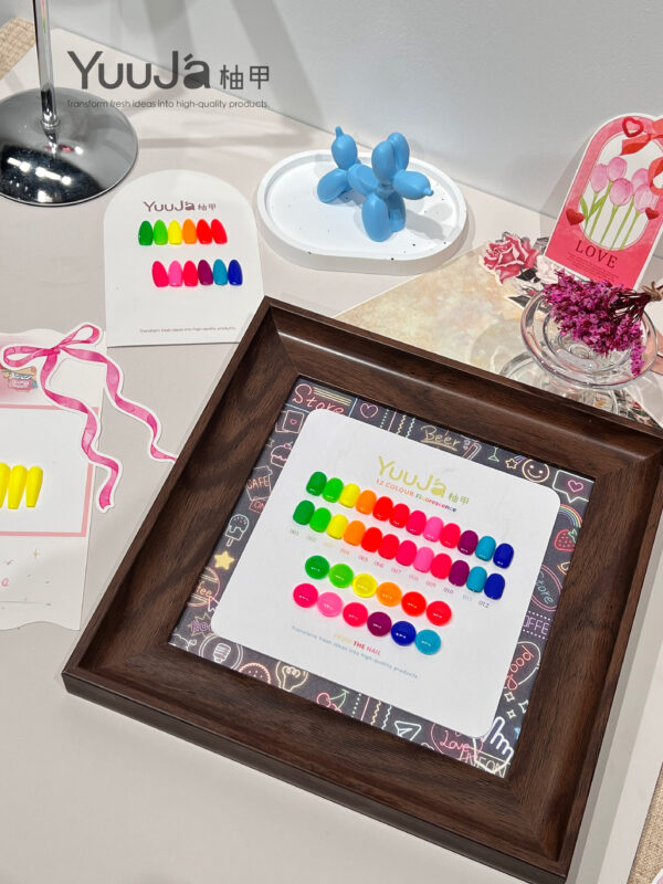 12-color fluorescent bottle set + color palette