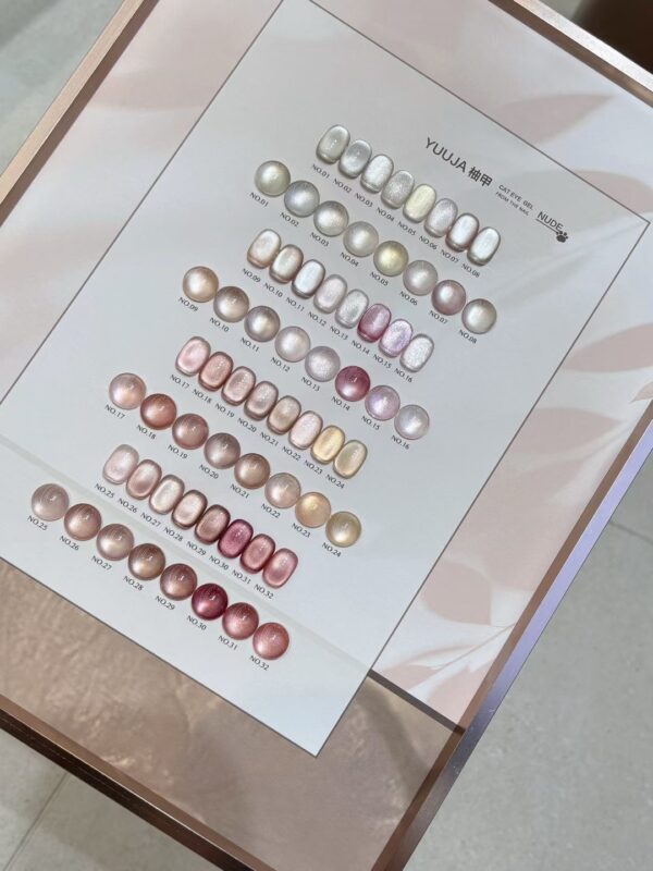 32 colors of claw pink cat's eye + color plate
